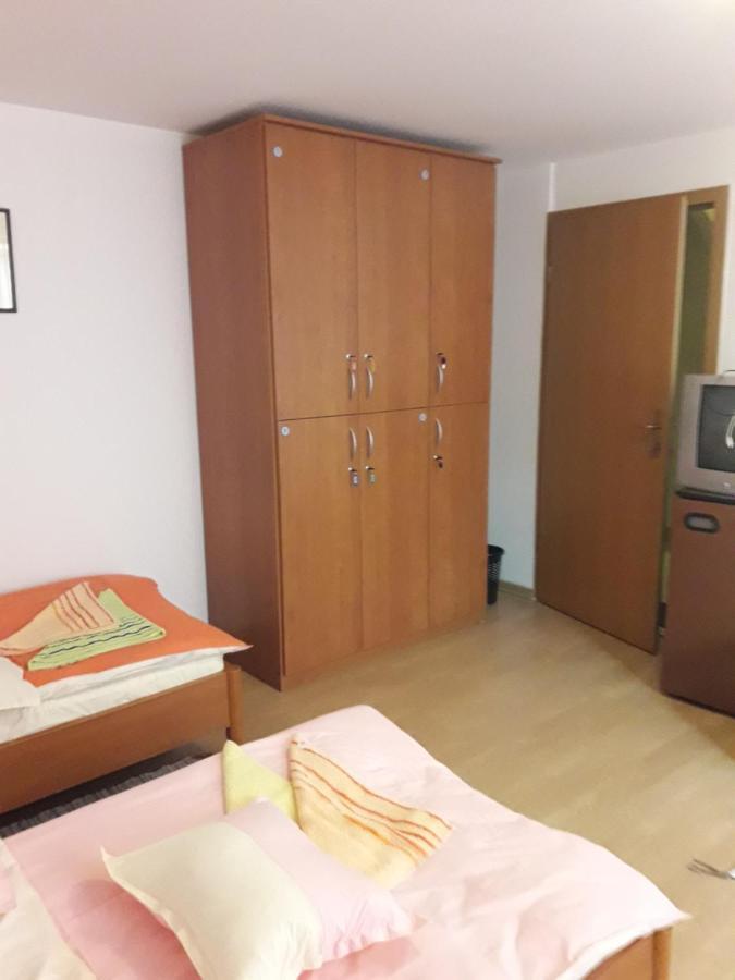 Hostel Piero Ljubljana Dış mekan fotoğraf